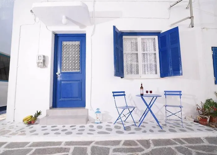 Old Town Traditional House *